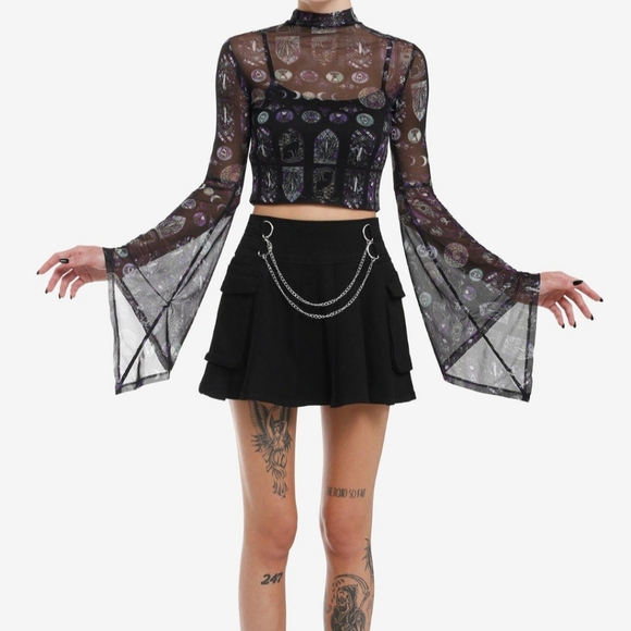 Cosmic Aura stained glass bell sleeve top - Picture 4 of 7